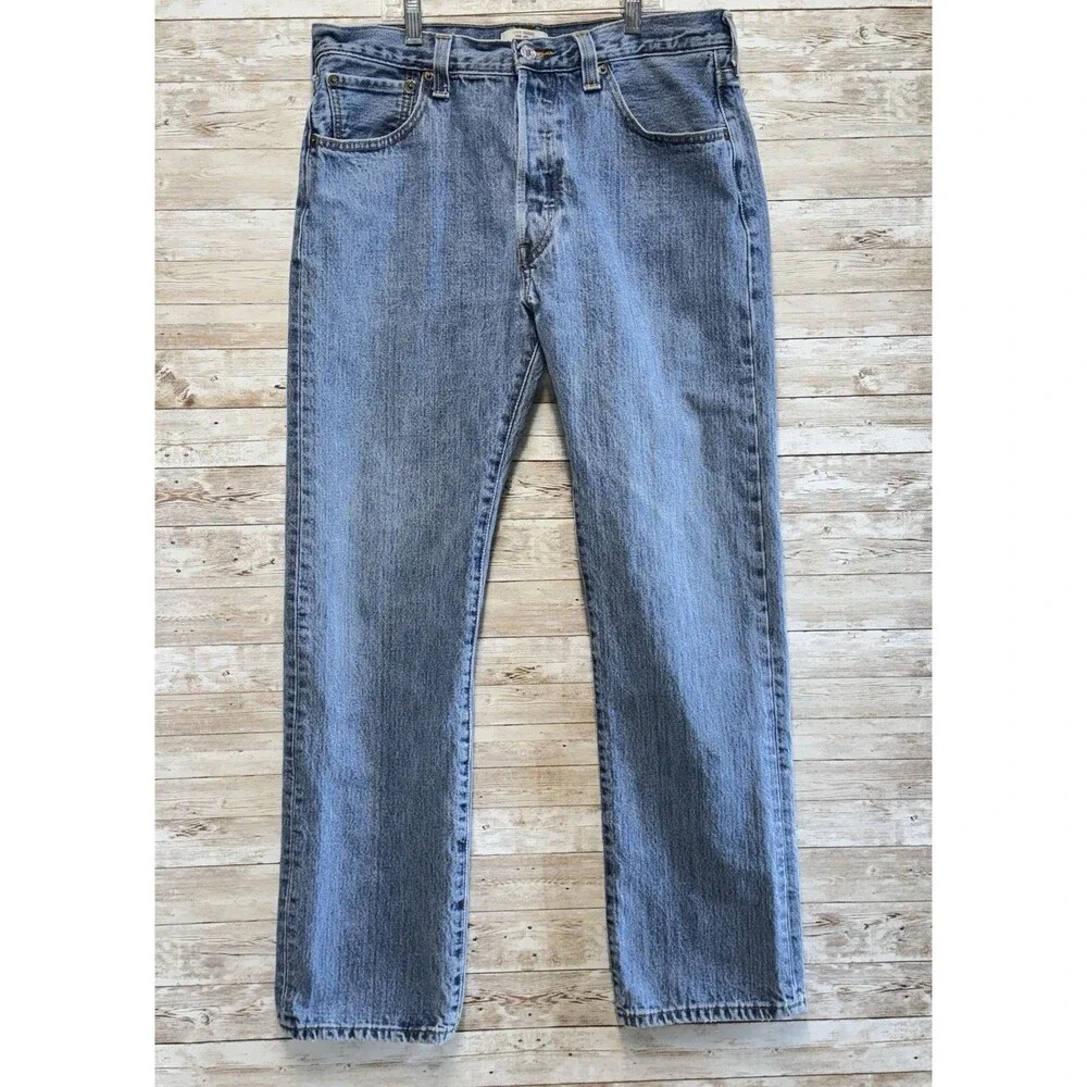 Levis 501 Button Fly Jeans Mens 34x32 Blue Denim Pants Faded Work Chore Office